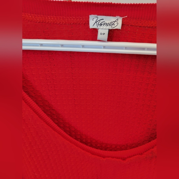 Kismet Henley top, size small - Picture 3 of 5